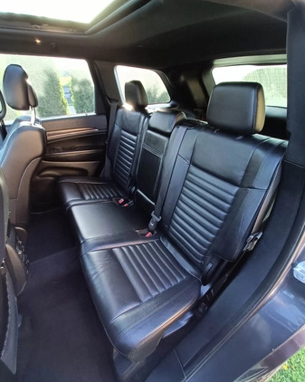 Jeep Grand Cherokee cena 124000 przebieg: 236000, rok produkcji 2018 z Oświęcim małe 254